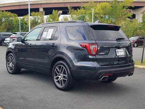 2017 Ford Explorer sport