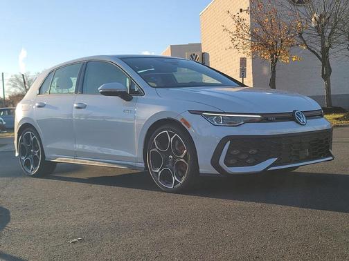 2026 Volkswagen Golf GTI 2.0T S DSG