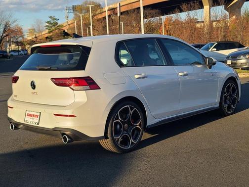 2026 Volkswagen Golf GTI 2.0T S DSG
