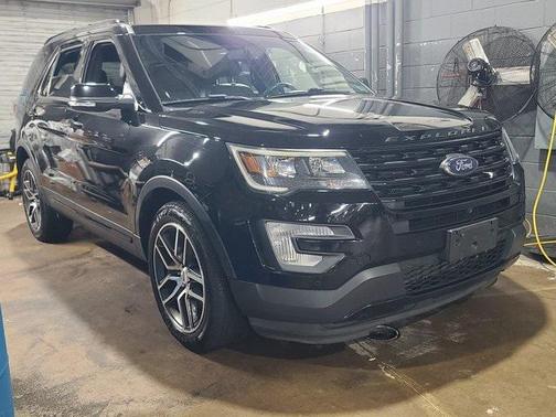 2017 Ford Explorer sport