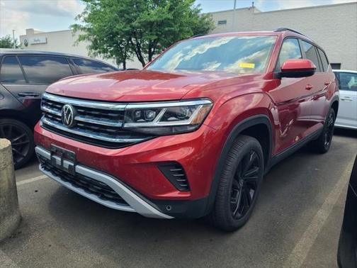 2022 Volkswagen Atlas 2.0T SE w/Technology 4MOTION