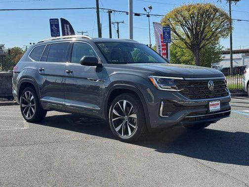 Pure Gray 2026 Volkswagen Atlas 2.0T SEL Premium R-Line 4MOTION