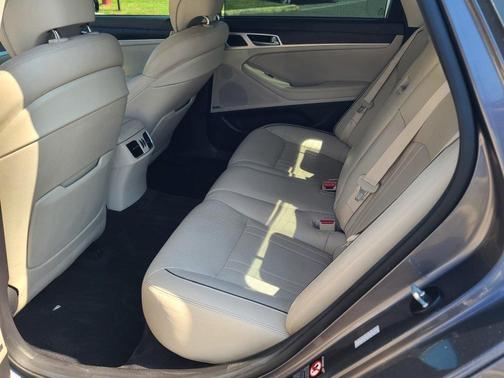 2015 Hyundai Genesis 3.8