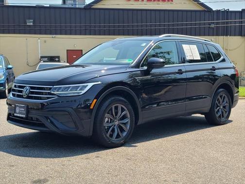 2024 Volkswagen Tiguan 2.0T SE