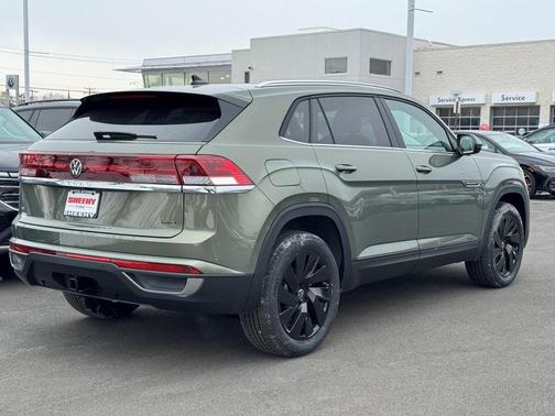 2026 Volkswagen Atlas Cross Sport 2.0T SE w/Technology 4MOTION