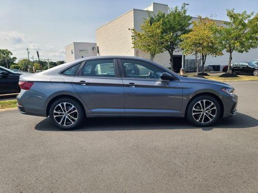 2025 Volkswagen Jetta 1.5T Sport