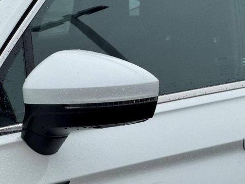 2023 Volkswagen Tiguan 2.0T SEL R-Line 4MOTION