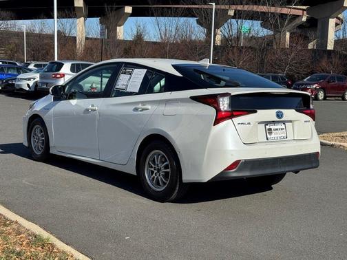2019 Toyota Prius LE
