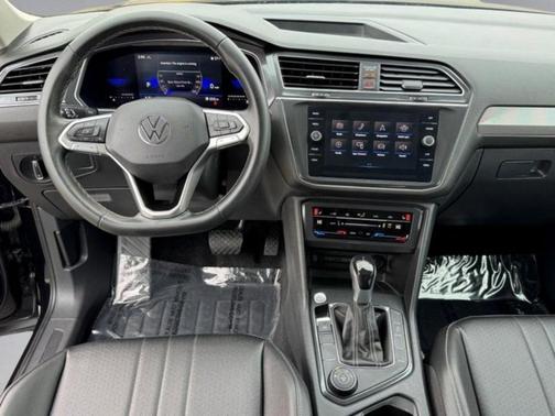 2022 Volkswagen Tiguan 2.0T SE 4MOTION