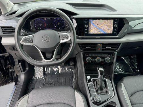 Deep Black 2023 Volkswagen Taos 1.5T SEL