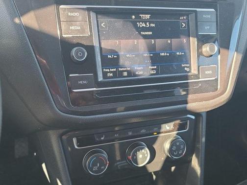 2022 Volkswagen Tiguan 2.0T S