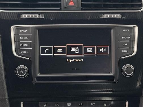 2016 Volkswagen Golf GTI 2.0T S 4-Door