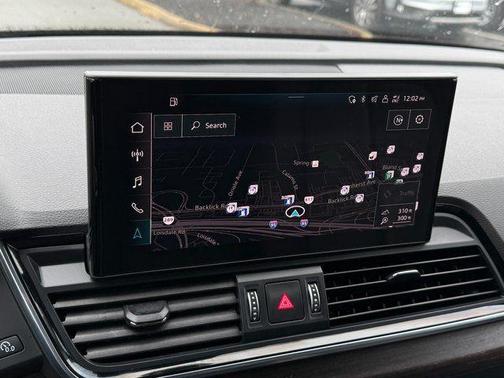 Mythos Black Metallic 2023 Audi Q5 45 S line Premium Plus