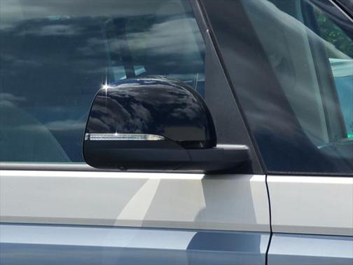 2025 Volkswagen ID. Buzz 1st Edition with 4MOTION