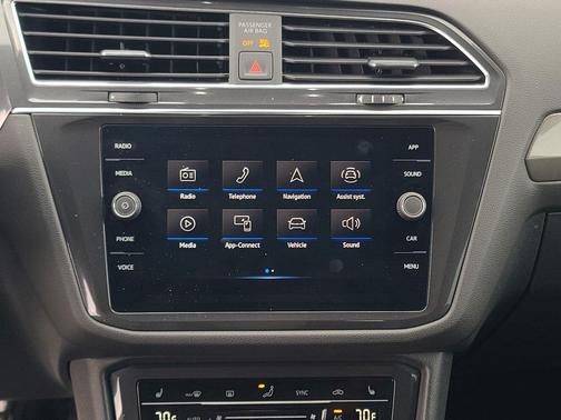 2023 Volkswagen Tiguan 2.0T SE R-Line Black