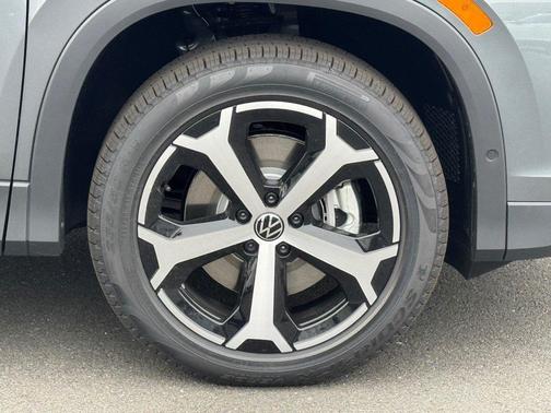 2026 Volkswagen Tiguan 2.0T SE 4MOTION