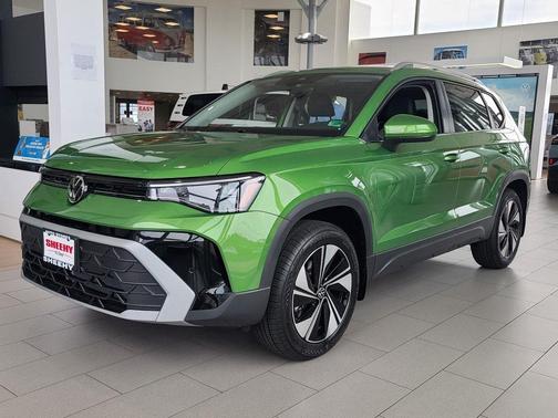 2025 Volkswagen Taos 1.5T SE