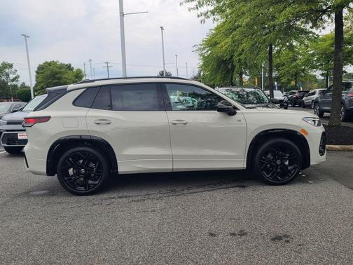 2025 Volkswagen Tiguan 2.0T SE R-Line Black