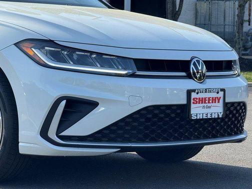 White Pearl 2026 Volkswagen Jetta 1.4T SEL