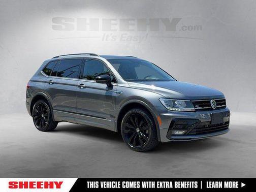 Platinum Gray Metallic 2021 Volkswagen Tiguan 2.0T SE R-Line Black