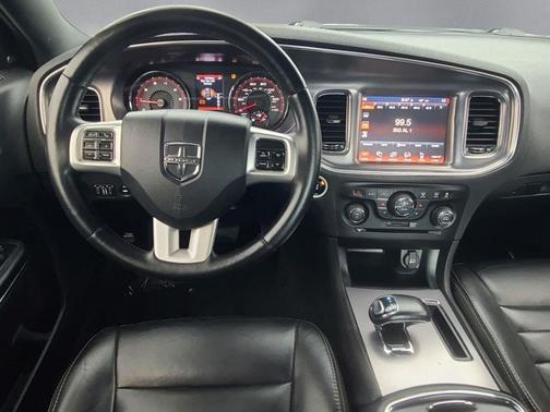 2014 Dodge Charger SXT