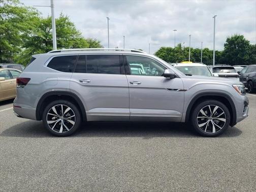 2025 Volkswagen Atlas 2.0T SEL Premium R-Line 4MOTION
