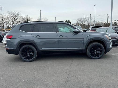 2026 Volkswagen Atlas 2.0T SE w/Technology 4MOTION