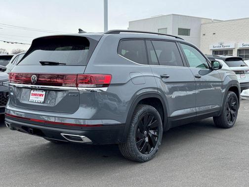 2026 Volkswagen Atlas 2.0T SE w/Technology 4MOTION