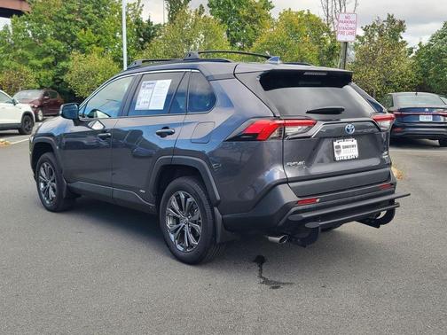 2023 Toyota RAV4 Hybrid XLE Premium