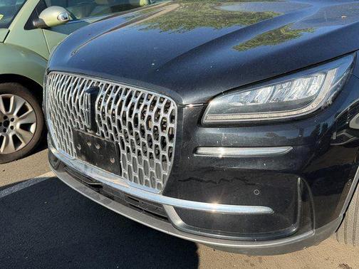 Infinite Black Metallic Clearcoat 2023 Lincoln Corsair Standard