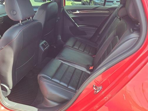2015 Volkswagen Golf GTI 2.0T Autobahn 4-Door