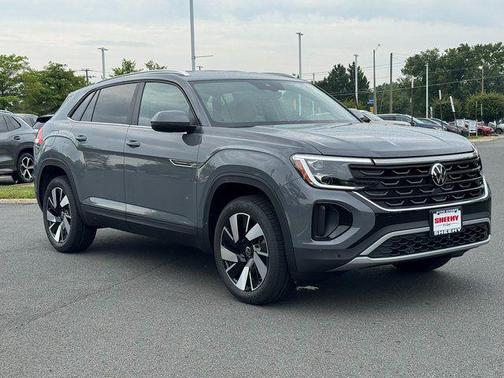 Pure Gray 2026 Volkswagen Atlas Cross Sport 2.0T SE w/Technology 4MOTION