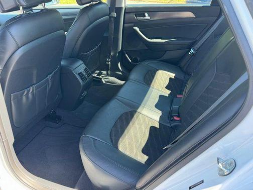 Quartz White Pearl 2016 Hyundai SONATA Sport