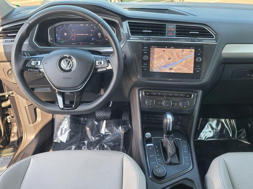 2021 Volkswagen Tiguan 2.0T SEL