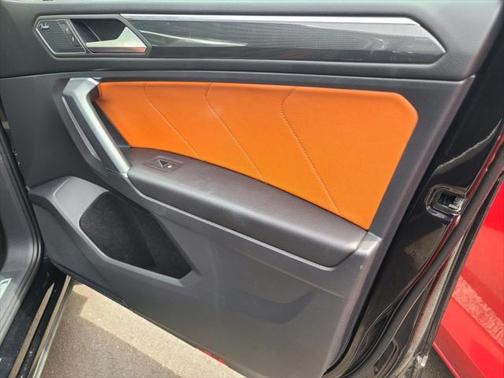 2020 Volkswagen Tiguan 2.0T SEL R-Line 4MOTION