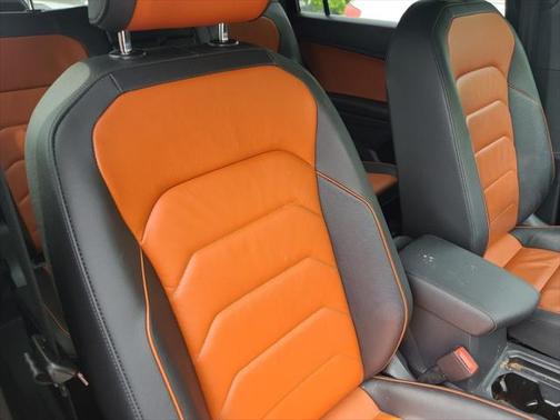 2020 Volkswagen Tiguan 2.0T SEL R-Line 4MOTION