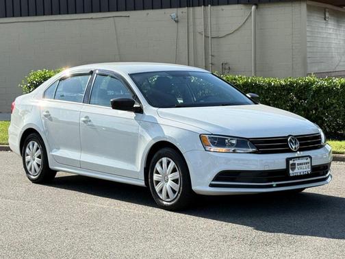 2015 Volkswagen Jetta 2.0L S