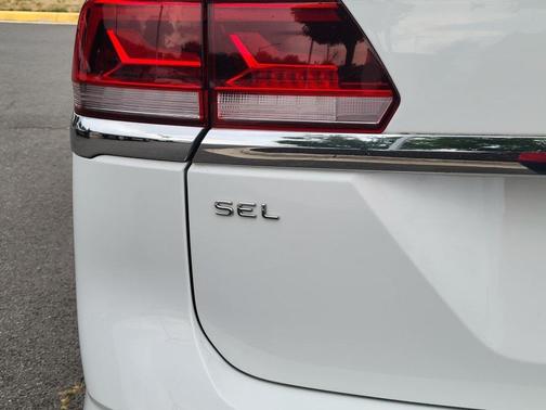 2022 Volkswagen Atlas 2.0T SEL