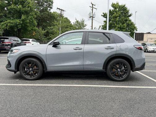 Urban Gray Pearl 2027 Honda HR-V Sport AWD