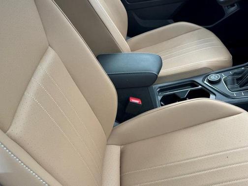 2024 Volkswagen Tiguan 2.0T SE 4MOTION