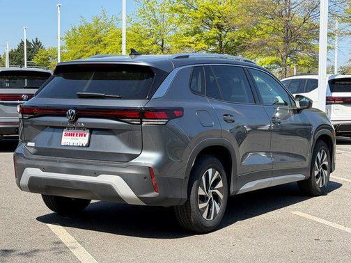 Platinum 2026 Volkswagen Tiguan 2.0T S
