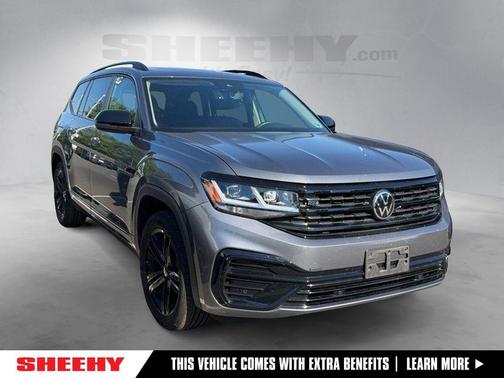 Platinum Gray Metallic 2023 Volkswagen Atlas 3.6L SEL