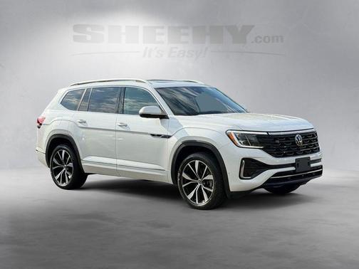 Opal White 2024 Volkswagen Atlas 2.0T SEL Premium R-Line 4MOTION