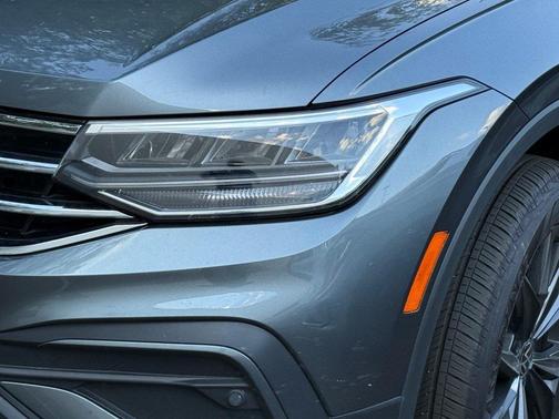 2024 Volkswagen Tiguan 2.0T SE 4MOTION