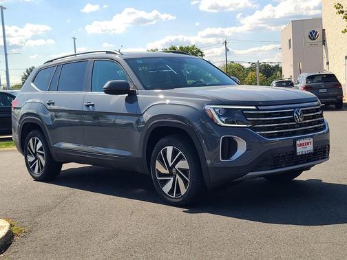 2025 Volkswagen Atlas 2.0T SE w/Technology 4MOTION