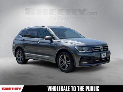 Platinum Gray Metallic 2019 Volkswagen Tiguan 2.0T SEL R-Line