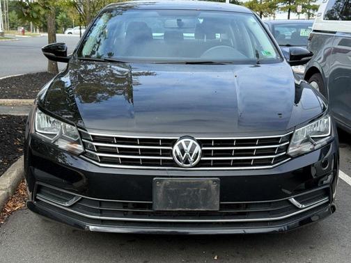 2016 Volkswagen Passat 1.8T S