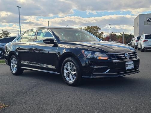 2016 Volkswagen Passat 1.8T S