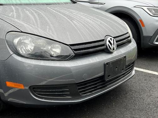 2012 Volkswagen Golf Base