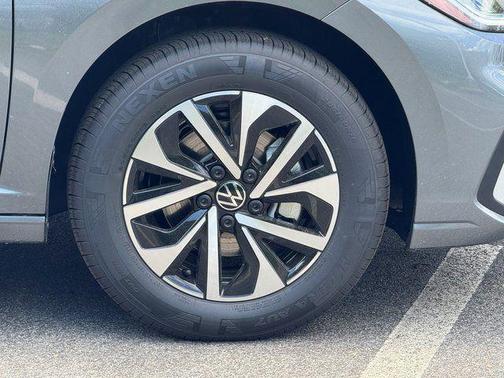 Platinum 2026 Volkswagen Jetta 1.4T S